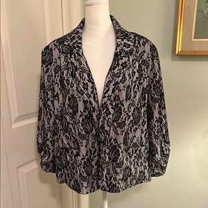 Chic Lace Pattern Blazer